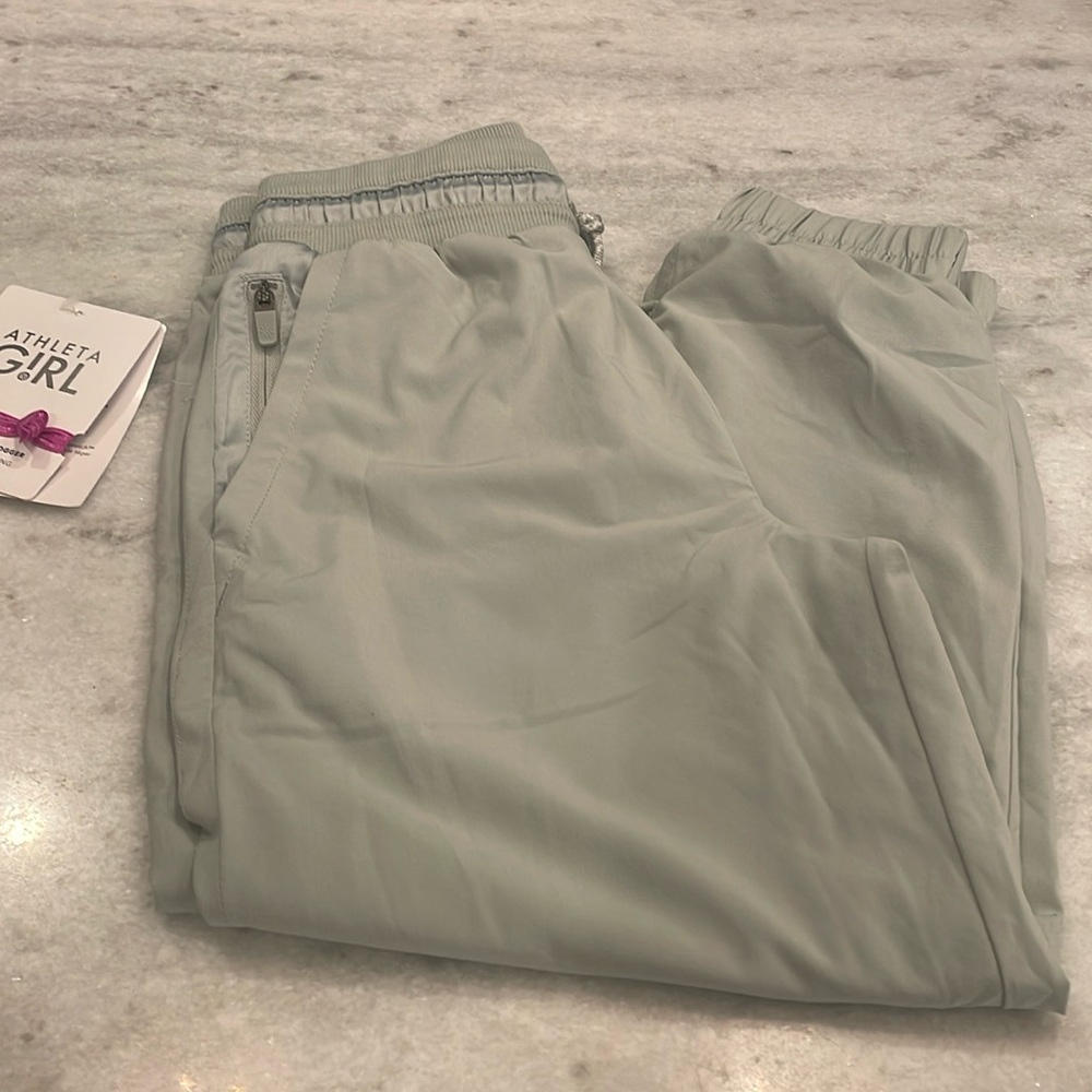 Athleta Chase the Chill Jogger